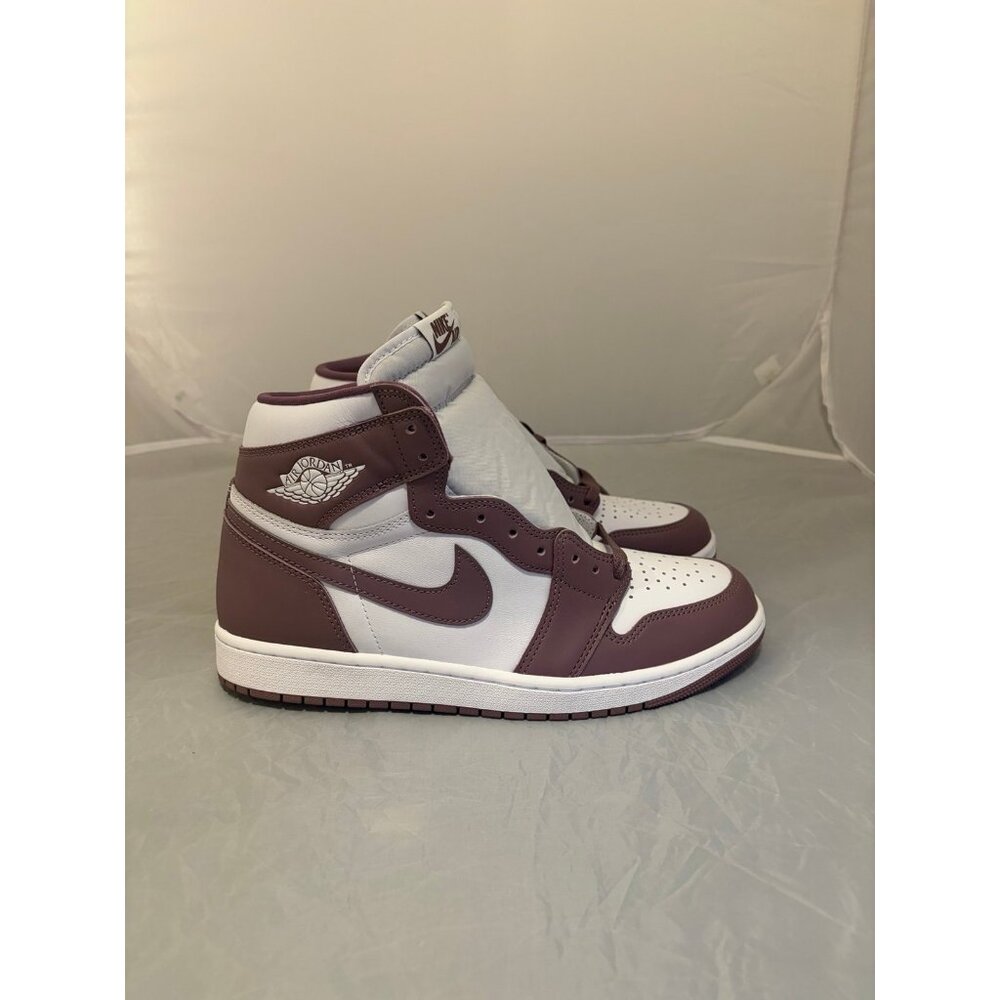 Air Jordan 1 retro high OG purple mauve men’s shoes size 10 DZ5485 105